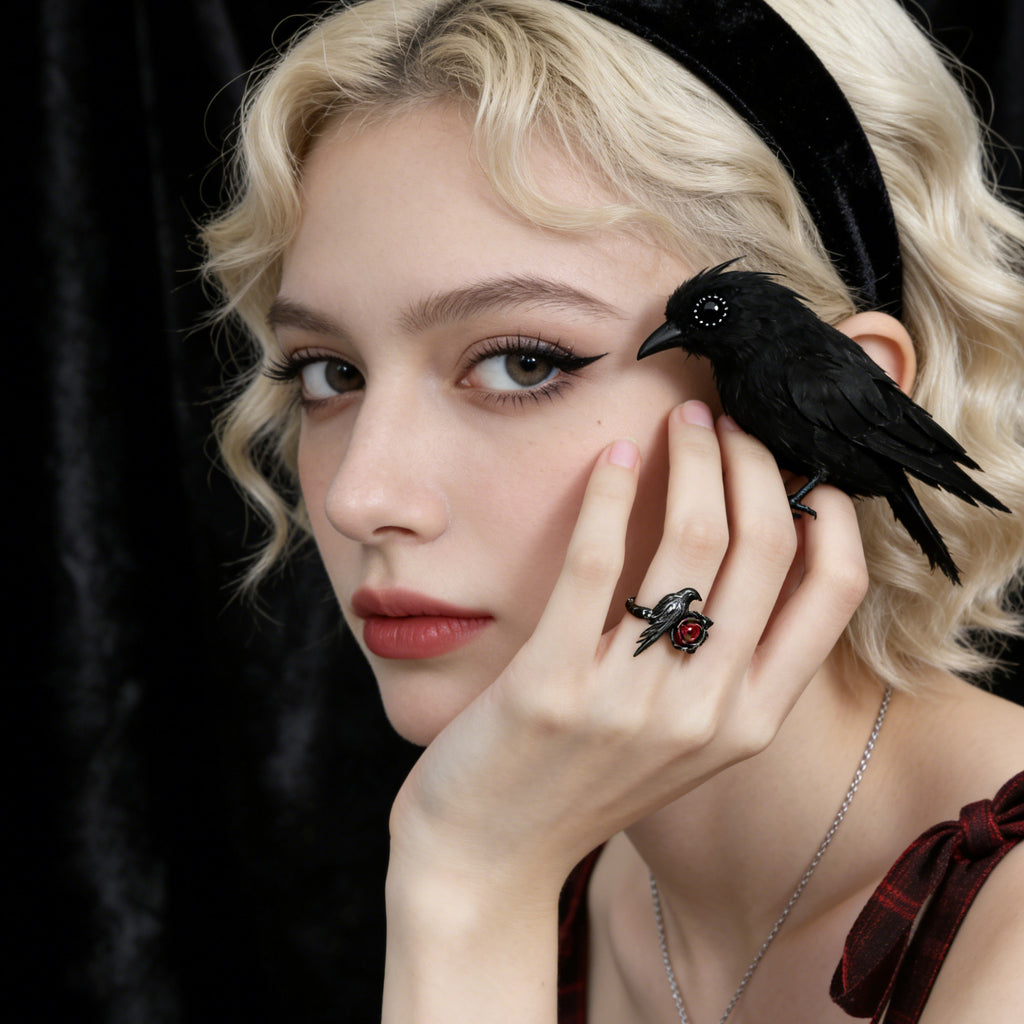 Black Crow Ring for Women Hip Hop Punk Red Zircon Crow Ring Game Love and deepspace Cosplay Costume Accessories