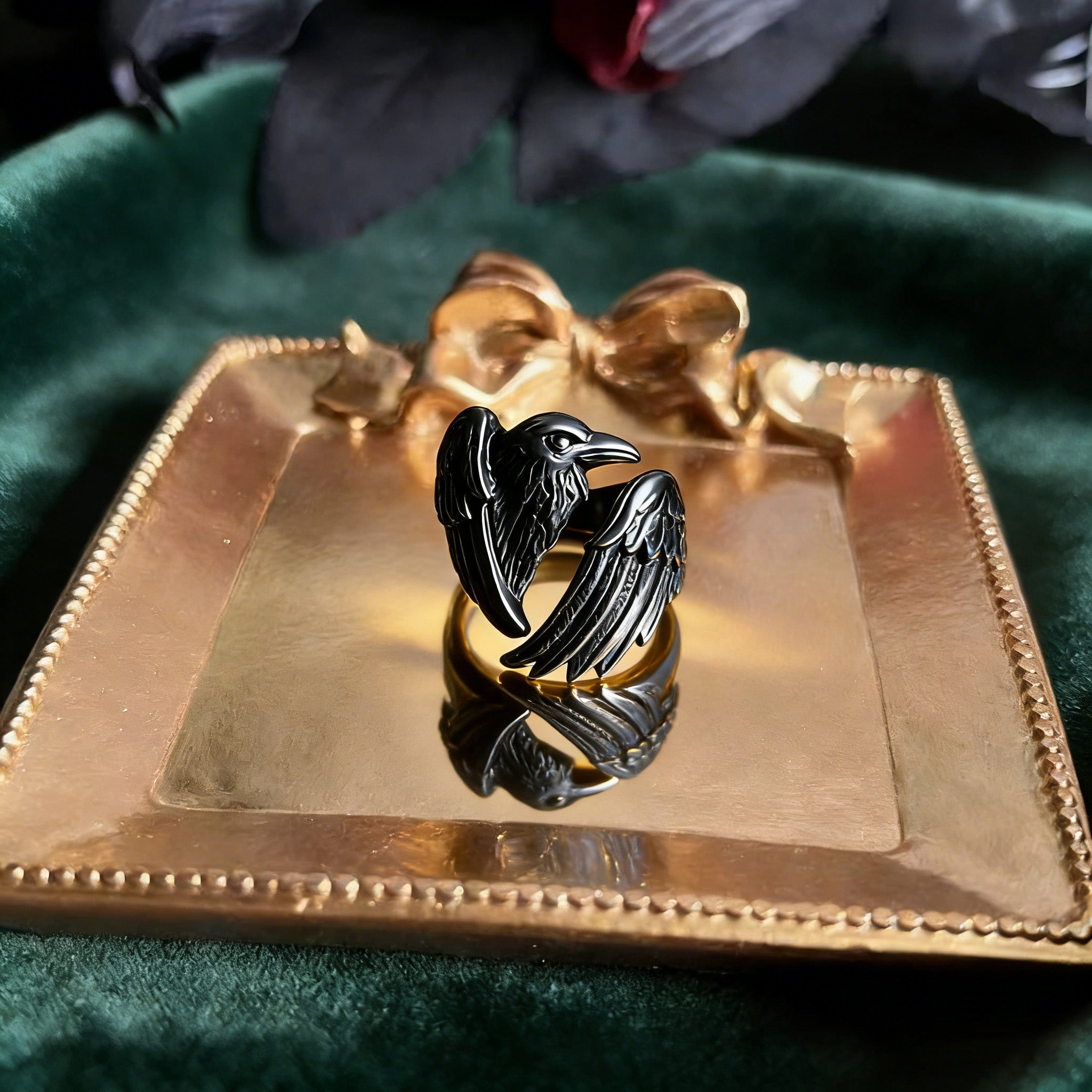 Black Crow Wing Ring for Women Love and Deepspace Cosplay Crow Ring Gothic Guardian Wing Raven Rings